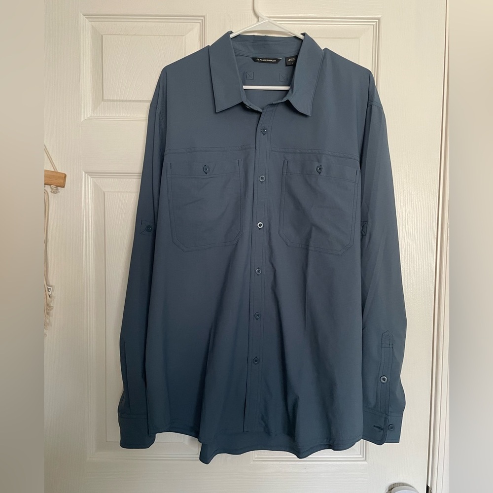CC Filson Co Men's Blue Button-Up Shirt Size Large
